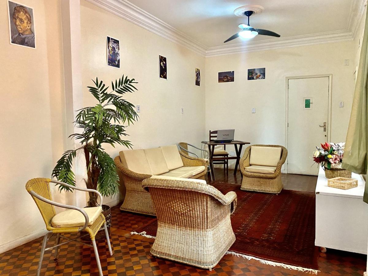 Rio Guesthouse - Um Quarteirao Da Praia De Copacabana Rio de Janeiro Exteriör bild