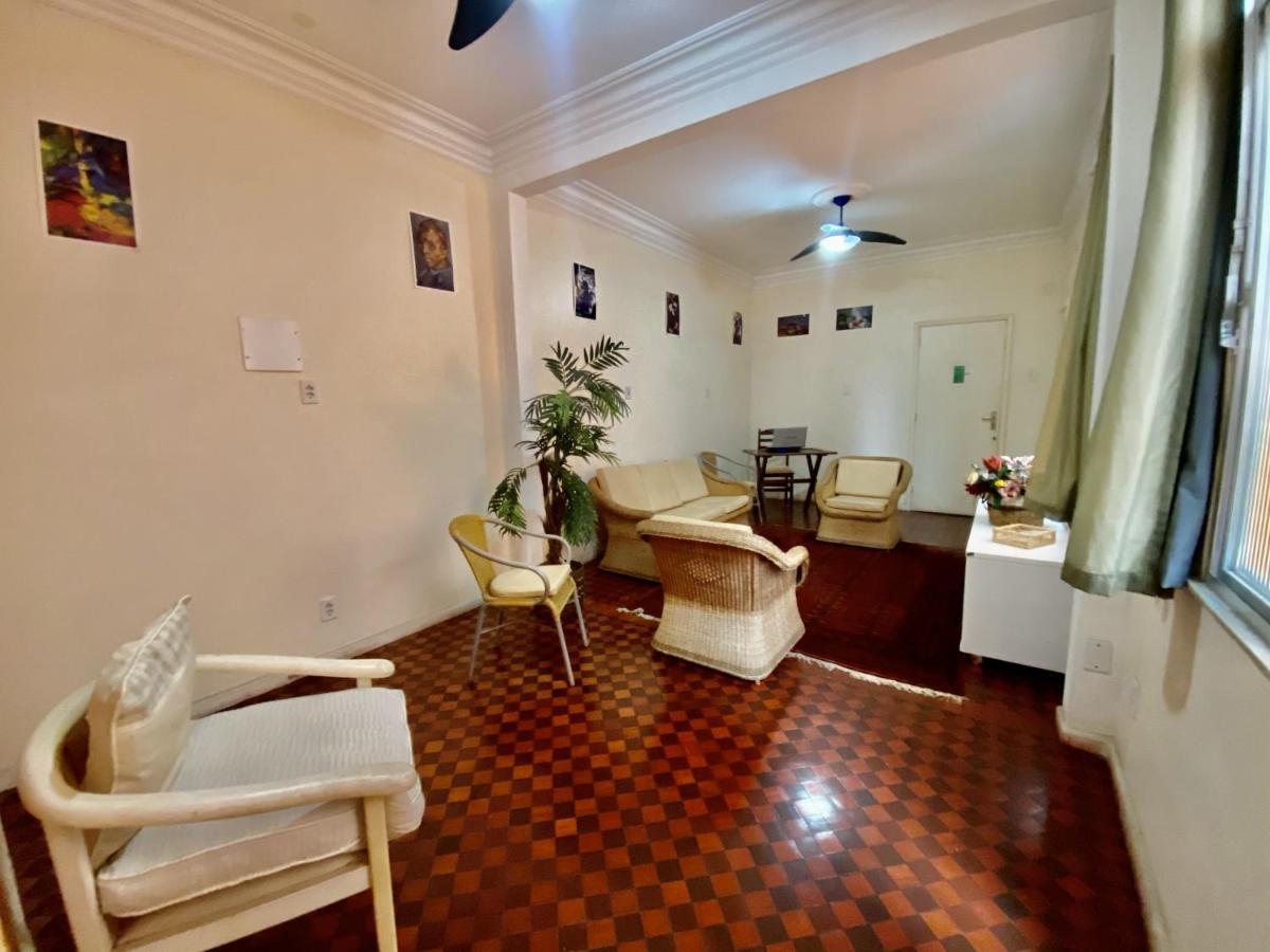 Rio Guesthouse - Um Quarteirao Da Praia De Copacabana Rio de Janeiro Exteriör bild