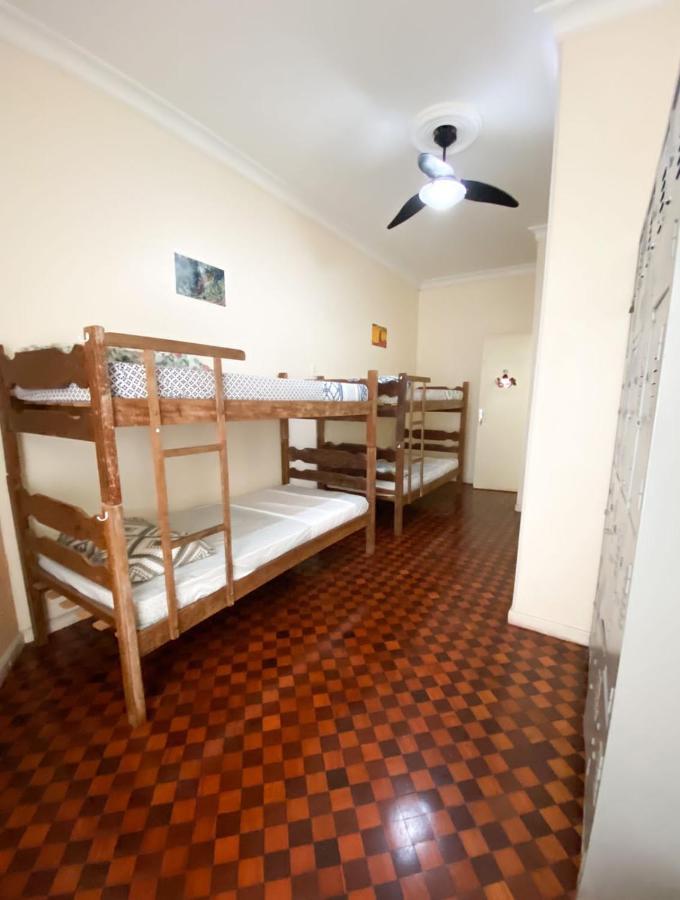 Rio Guesthouse - Um Quarteirao Da Praia De Copacabana Rio de Janeiro Exteriör bild