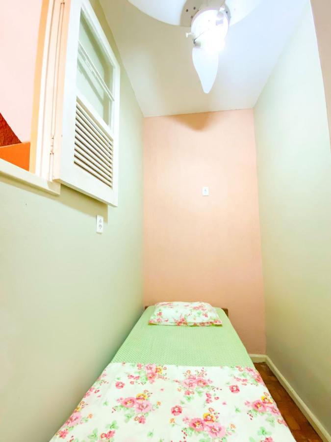 Rio Guesthouse - Um Quarteirao Da Praia De Copacabana Rio de Janeiro Exteriör bild