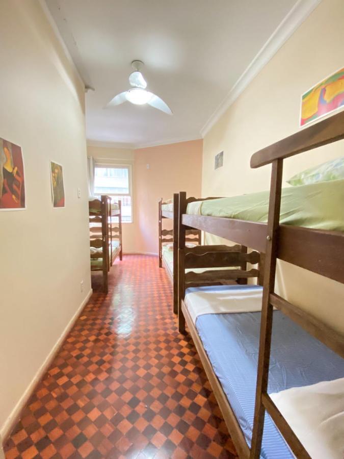 Rio Guesthouse - Um Quarteirao Da Praia De Copacabana Rio de Janeiro Exteriör bild