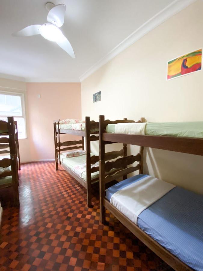 Rio Guesthouse - Um Quarteirao Da Praia De Copacabana Rio de Janeiro Exteriör bild