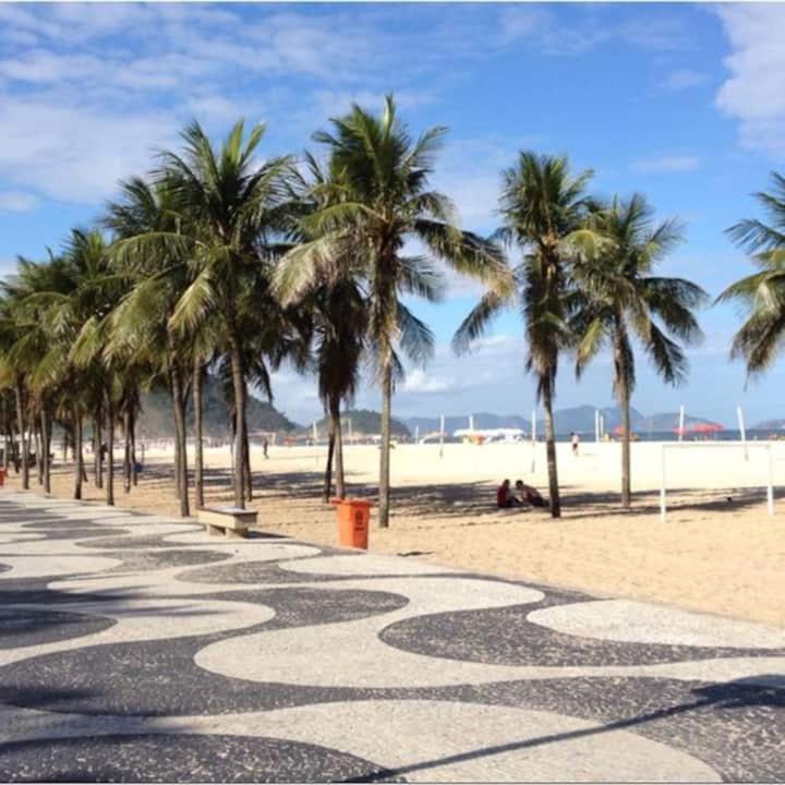 Rio Guesthouse - Um Quarteirao Da Praia De Copacabana Rio de Janeiro Exteriör bild