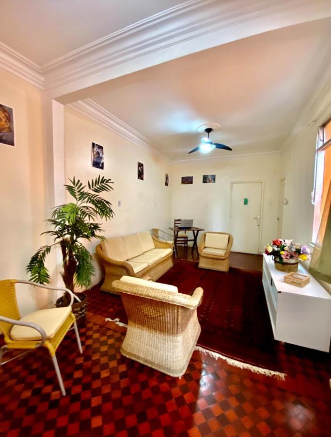Rio Guesthouse - Um Quarteirao Da Praia De Copacabana Rio de Janeiro Exteriör bild