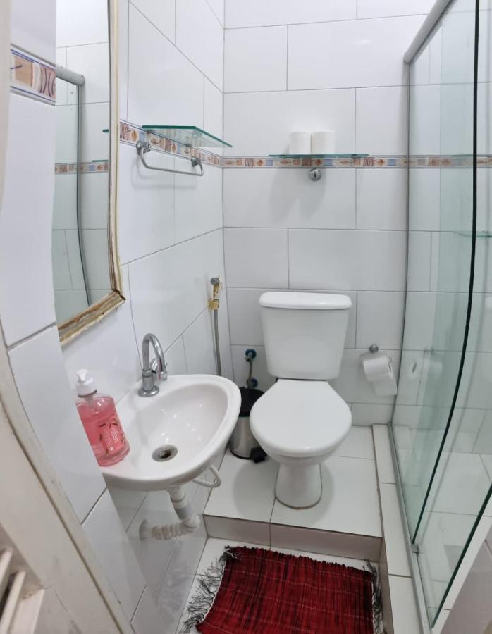 Rio Guesthouse - Um Quarteirao Da Praia De Copacabana Rio de Janeiro Exteriör bild